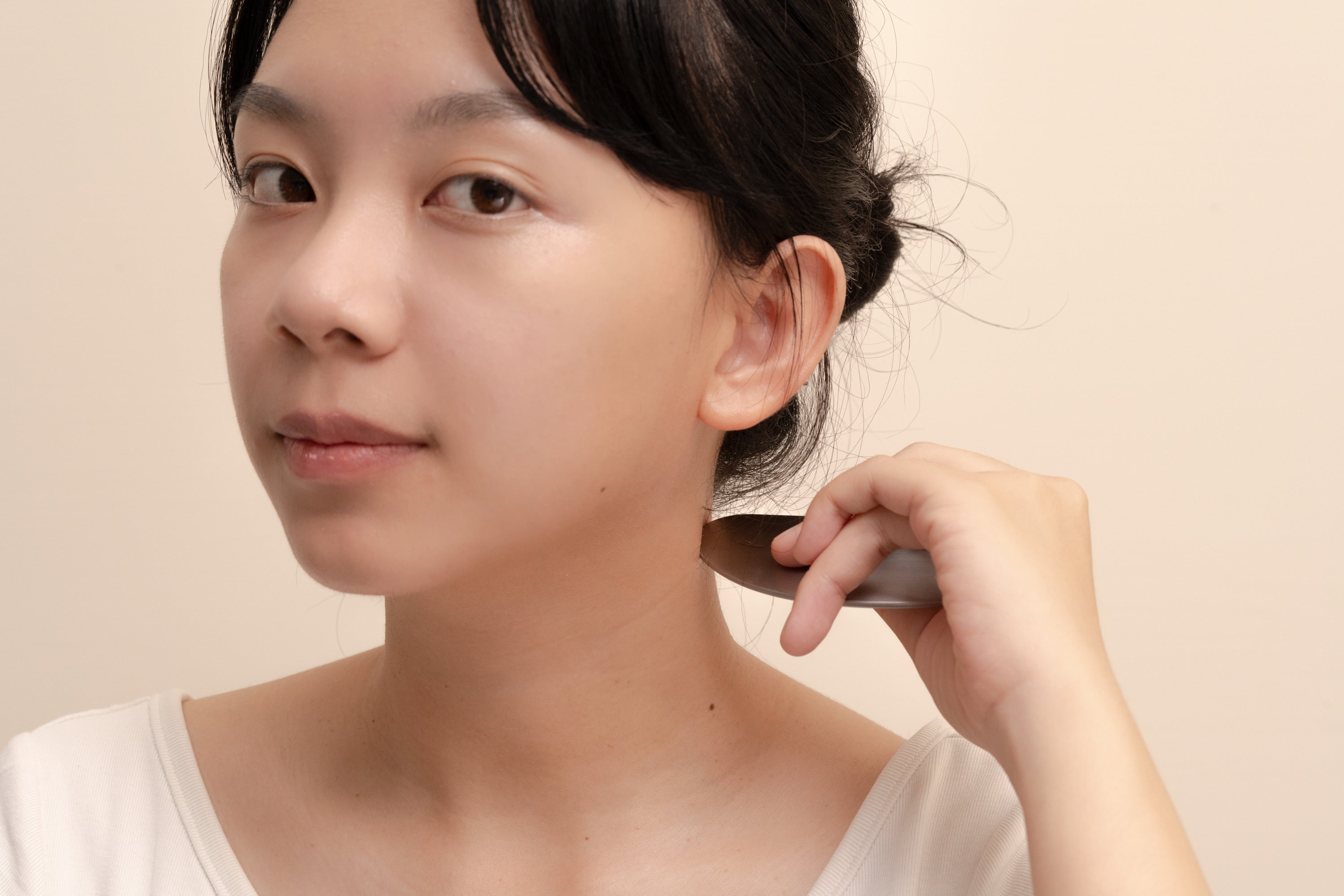 Stainless facial massager Gua Sha - DUO (Bunny+SHUHU)